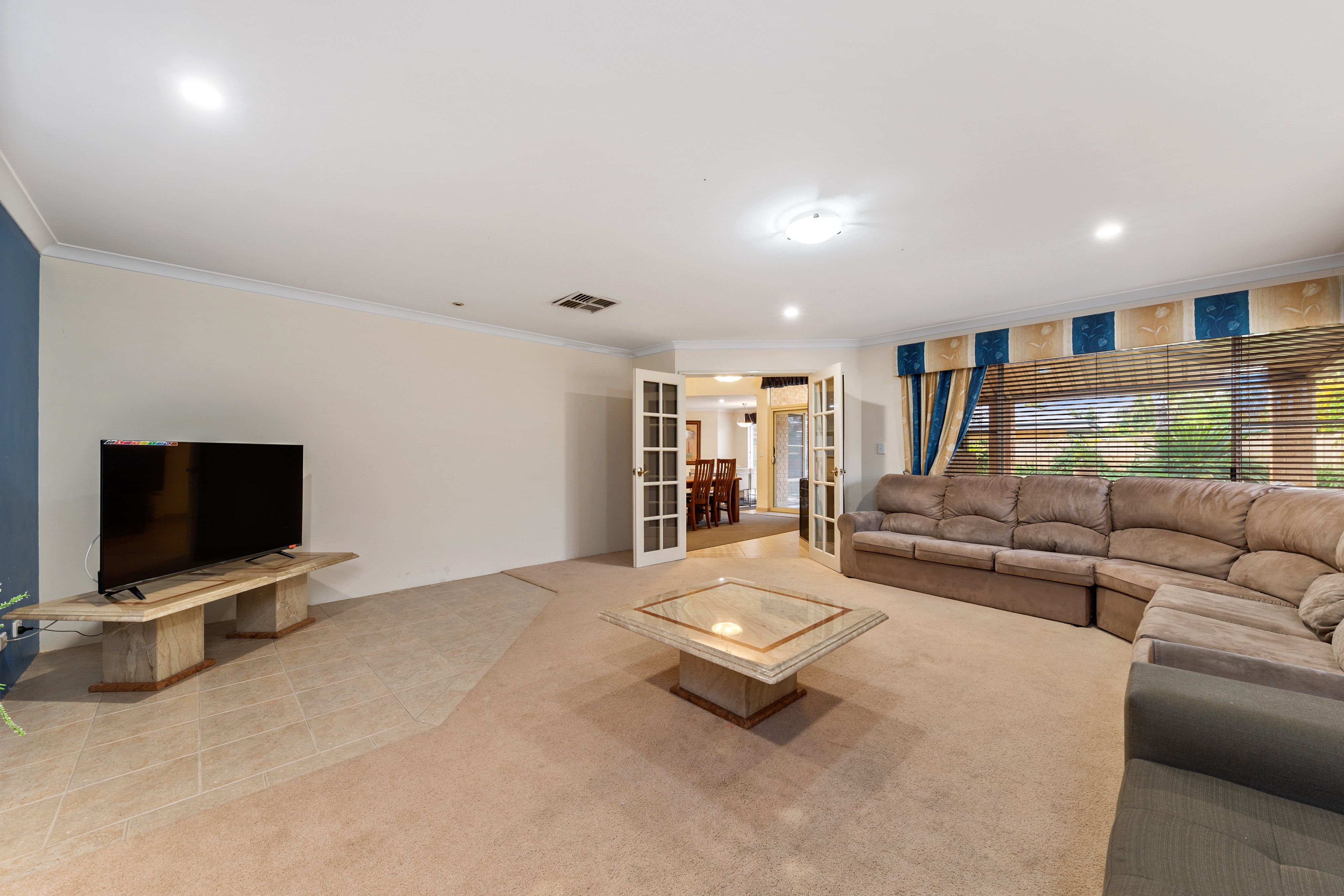 Real Estate For Sale 68 Alexandria Boulevard Canning Vale , WA