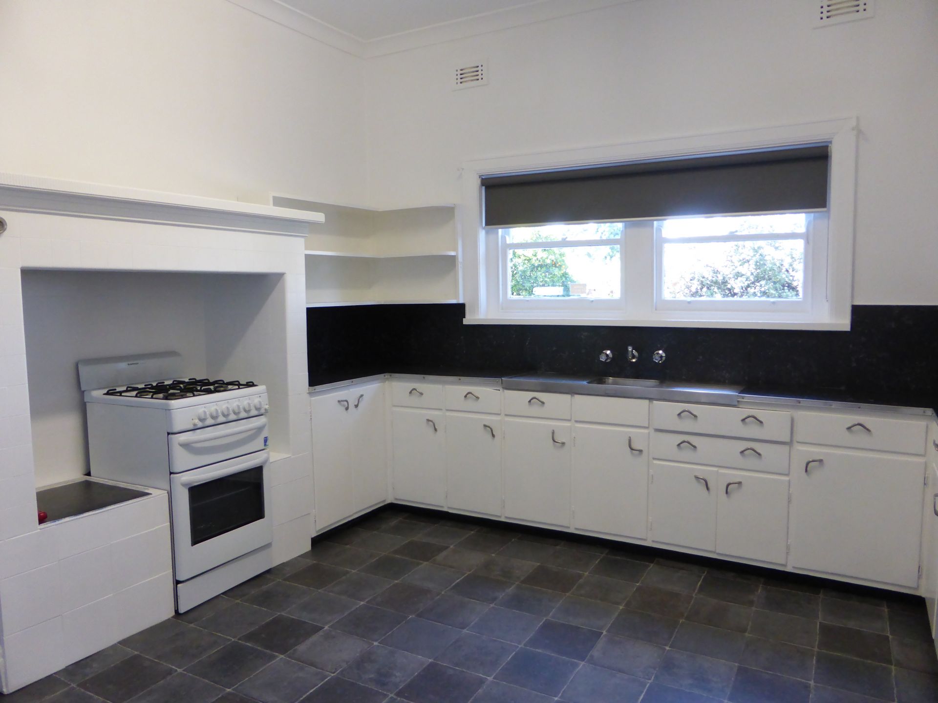 Fresh and Spacious!!
