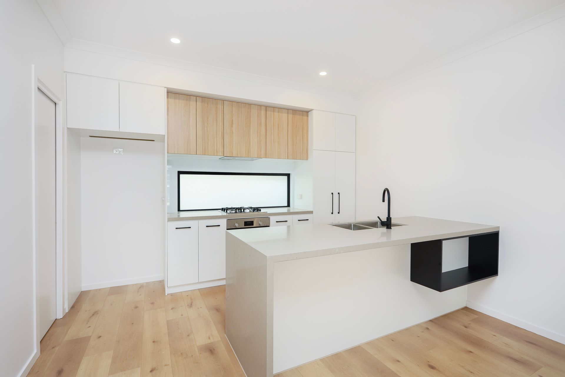 9 Banum Crescent Ascot Vale VIC, Ascot Vale - Thumbnail 2