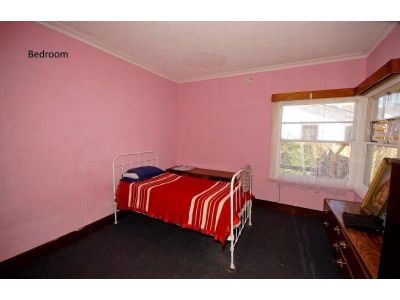 4
 
 
 
  
 
 
 1
 
 
 
  
 
 
 1
 
 
 
 
 
 
 
 107 James Street, DEVONPORT TAS 7310, Devonport - Thumbnail 8
