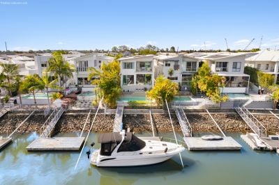 Modern Waterfront Living in the Heart of River Links Estate