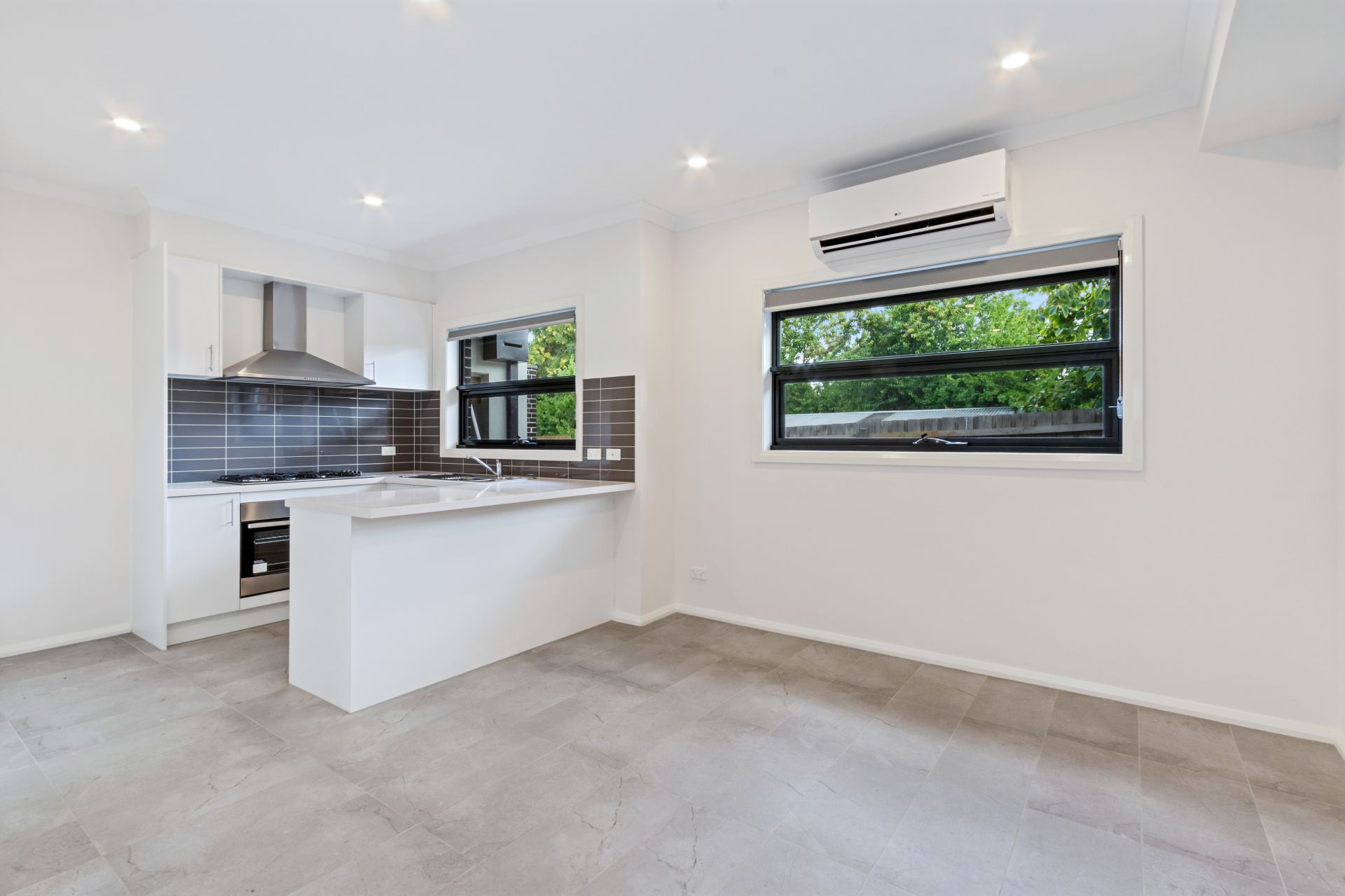 BRAND NEW THREE BEDROOM MODERN LIVING