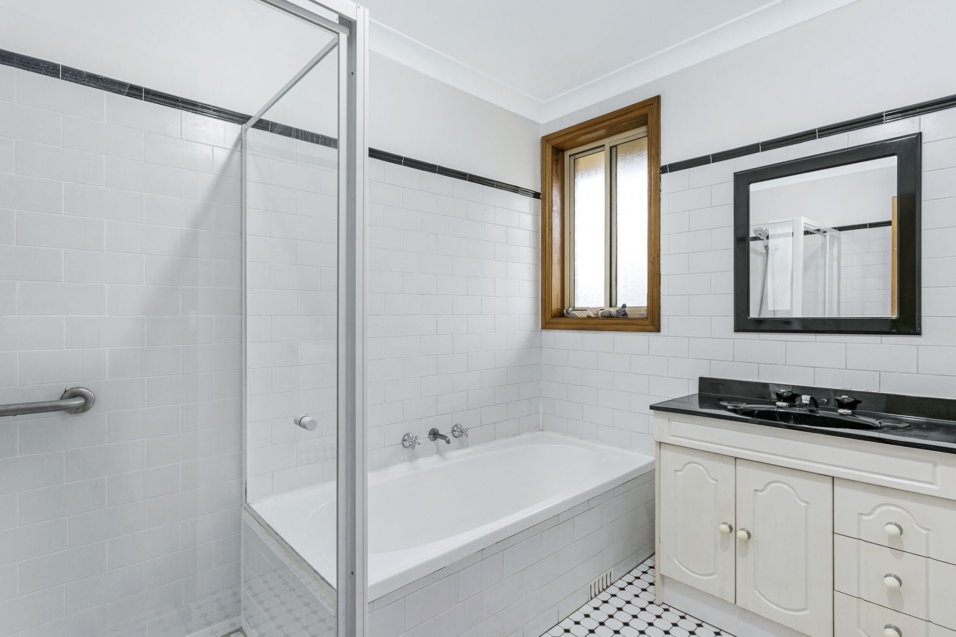 24/26-28 Wallumatta Road Caringbah NSW, Caringbah - Thumbnail 6