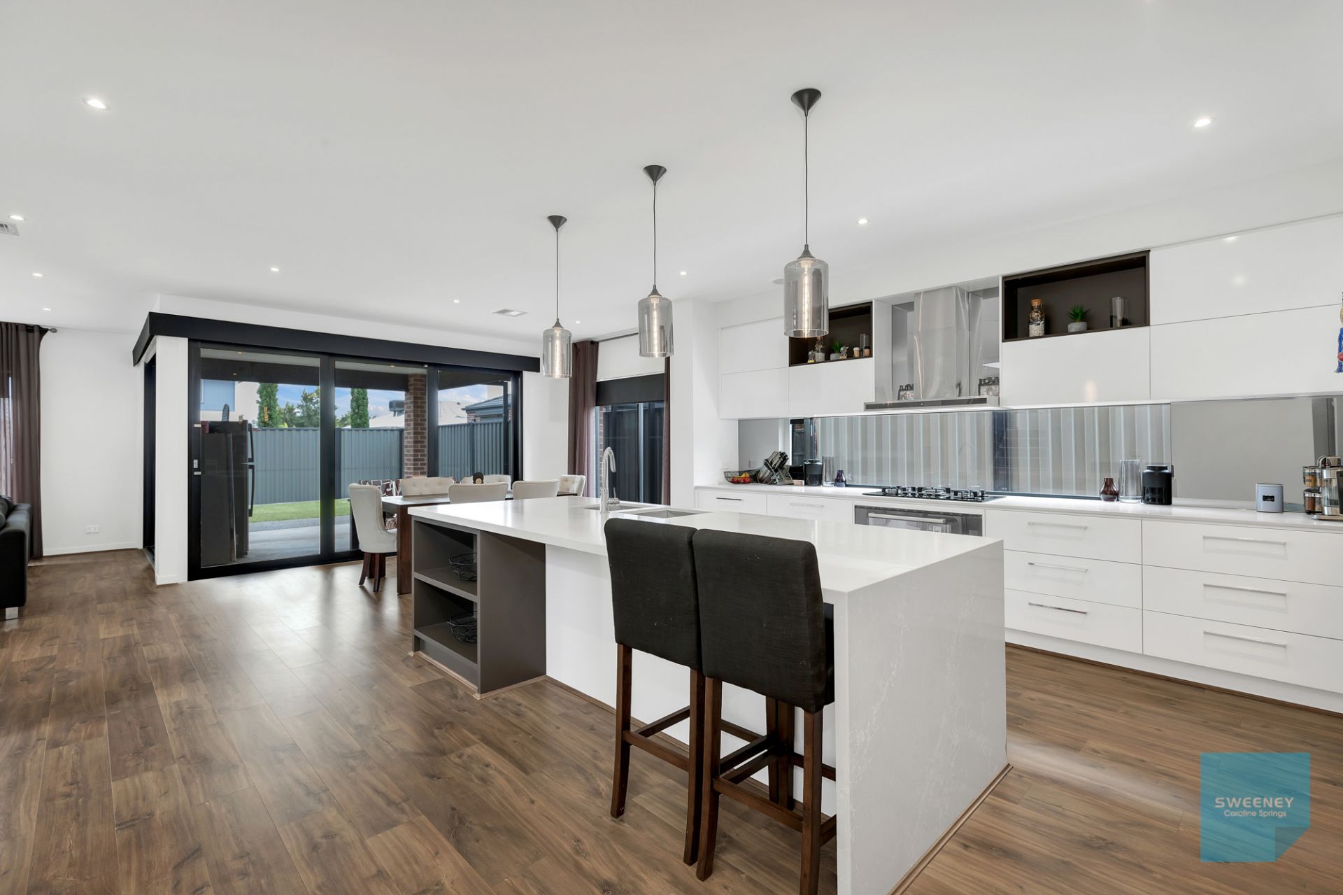 19 Pacific Boulevard, Taylors Hill - Thumbnail 3
