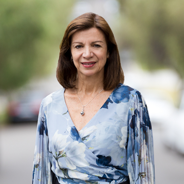 Terase Calligeros Real Estate Agent Cobden & Hayson