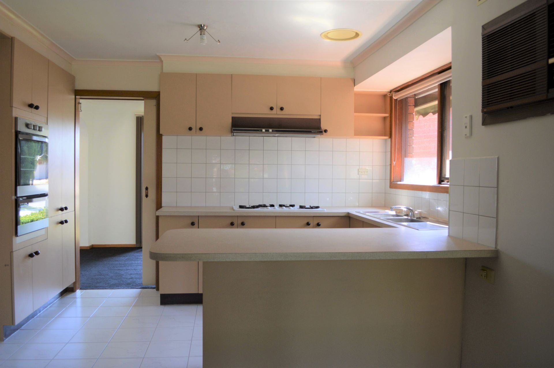 PRICE, SIZE & LOCATION!  *Insp Sat 9th Mar @ 10:55am*