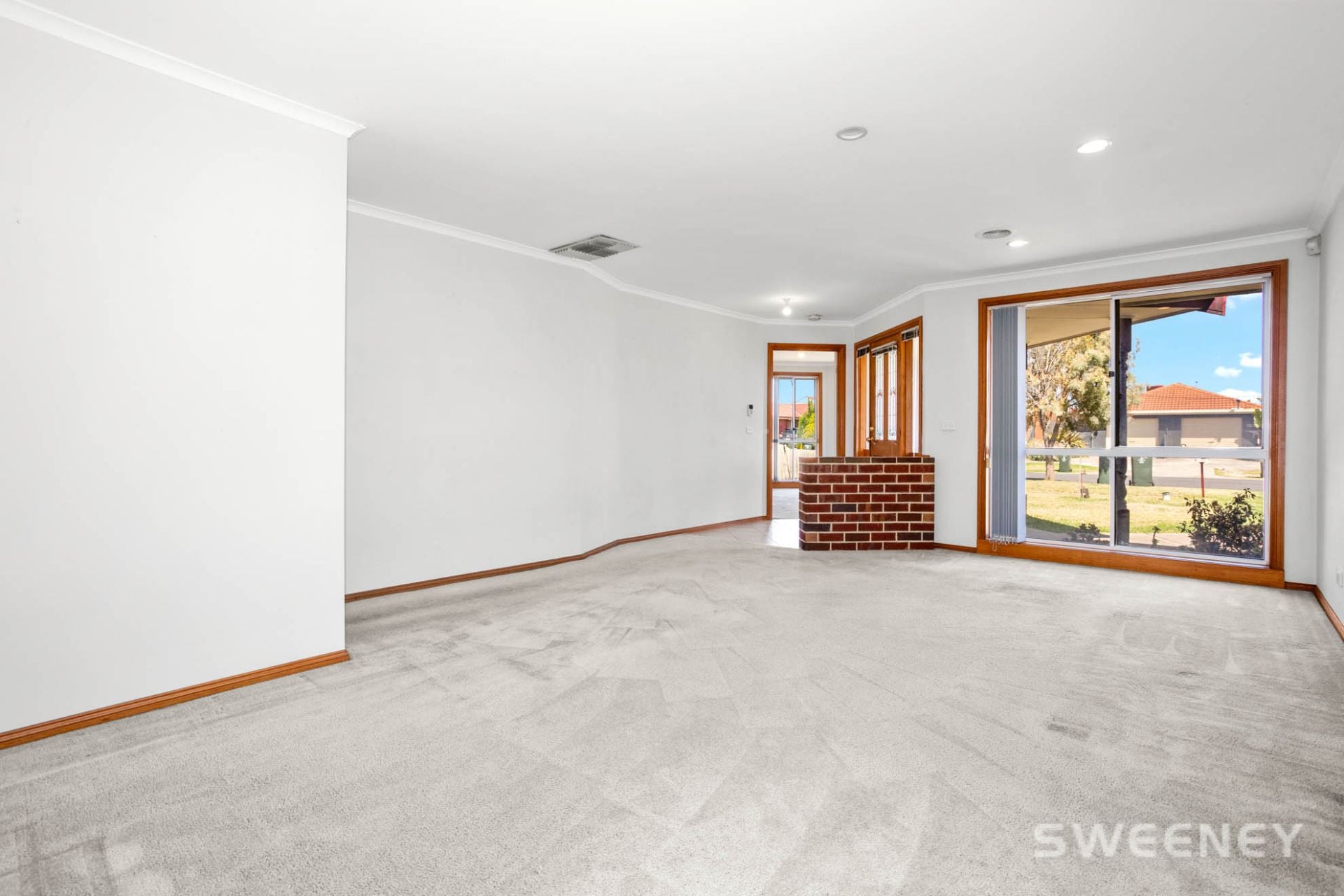 97 Myers Parade, Altona Meadows - Thumbnail 4