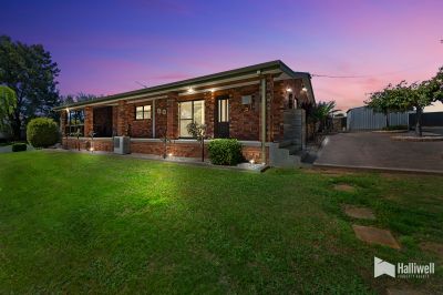 4
 
 
 
  
 
 
 3
 
 
 
  
 
 
 5
 
 
 
 
 
 
 
 143 Kays Road, Sassafras TAS 7307, Sassafras - Thumbnail 2