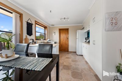 3
 
 
 
  
 
 
 1
 
 
 
  
 
 
 5
 
 
 
 
 
 
 
 53-55 Pine Road, Penguin TAS 7316, Penguin - Thumbnail 6