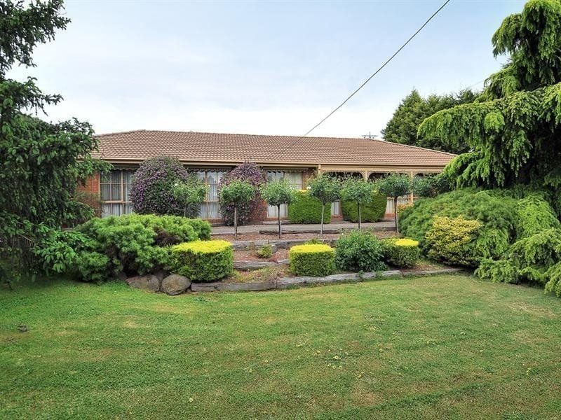 2 Schotters Road MERNDA, Mernda - Thumbnail 4