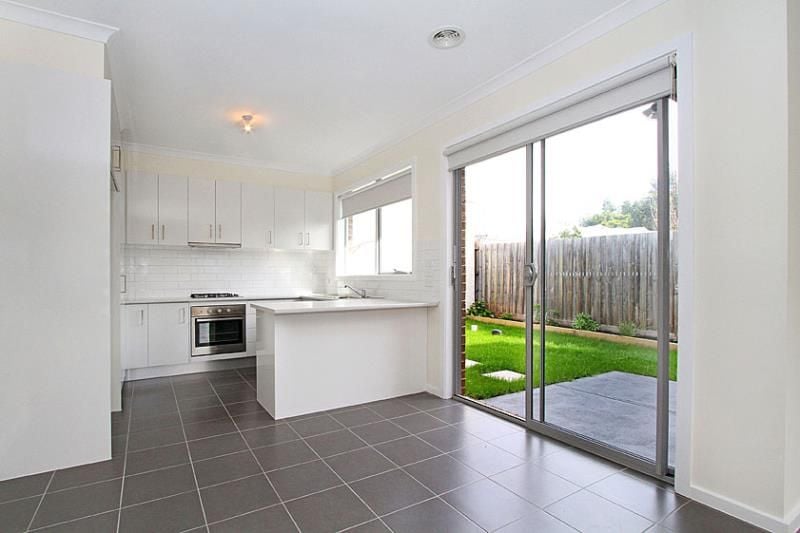 HEAD DOWN TO HENTY!