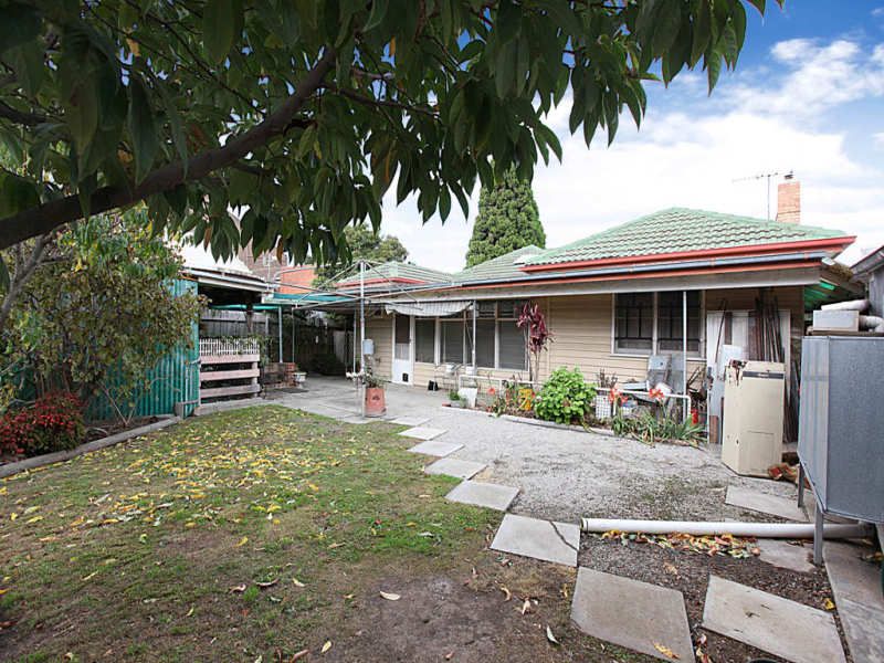 2 Cresser Street, Altona North - Thumbnail 8
