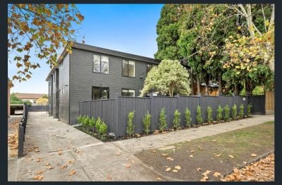 2/112 Walpole Street, Kew