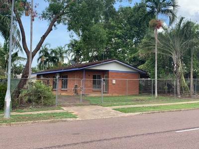 4 bedroom House in Woodroffe