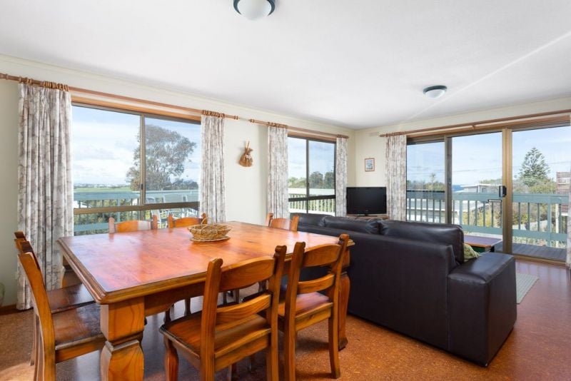 25 Waikiki Crescent, Smiths Beach OBrien Real Estate