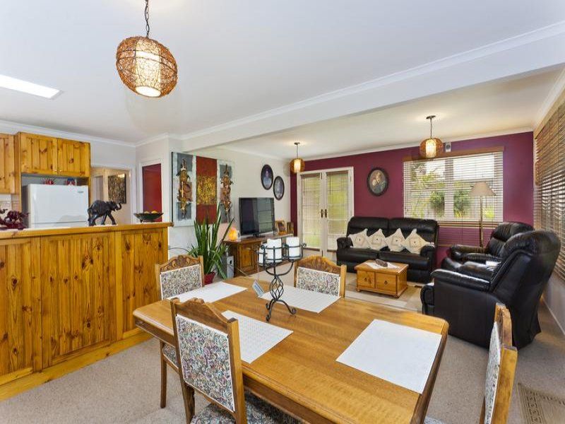 21 Saratoga Avenue BARWON HEADS VIC, Barwon Heads - Thumbnail 3
