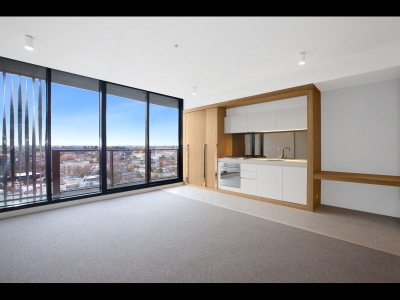 1005/1 Clara Street, South Yarra - Thumbnail 2