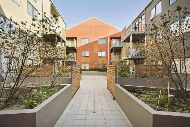 Your Own Private Oasis In The CBD!