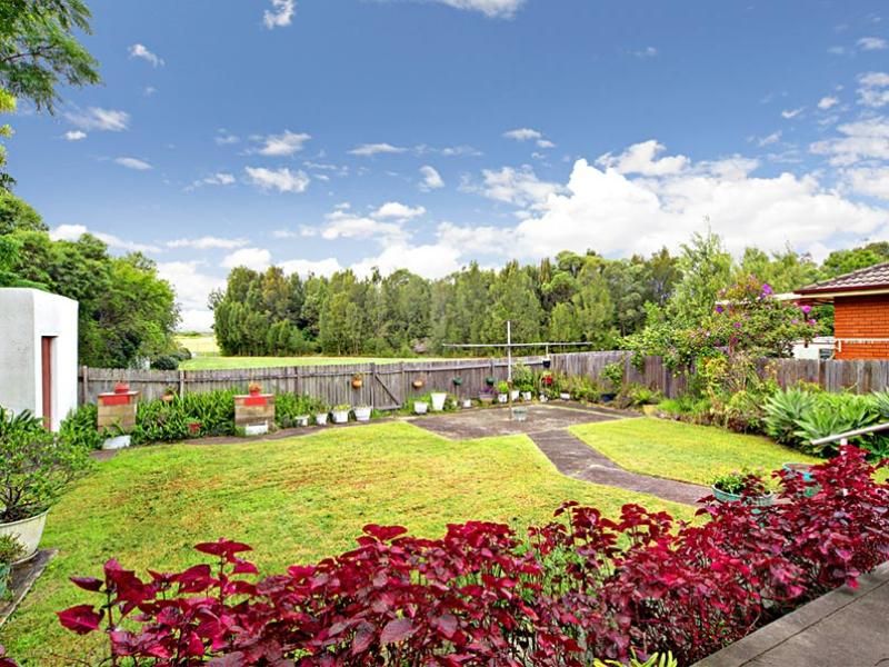 Real Estate For Sale 5 Firmstone Gardens Arncliffe , NSW