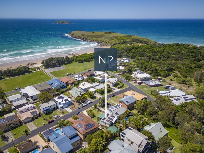 For Sale 66 Blue Gum Avenue Sandy Beach , NSW
