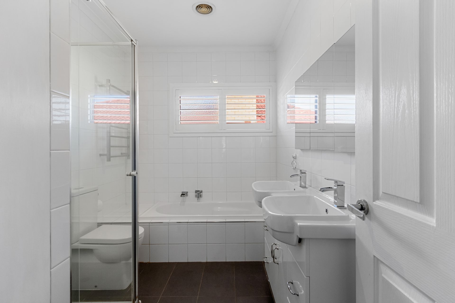 Immaculate House in Sensational Location