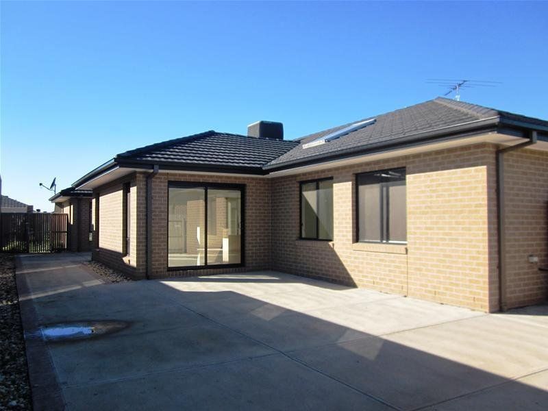 The Finest of Family Living that Epping has to Offer!