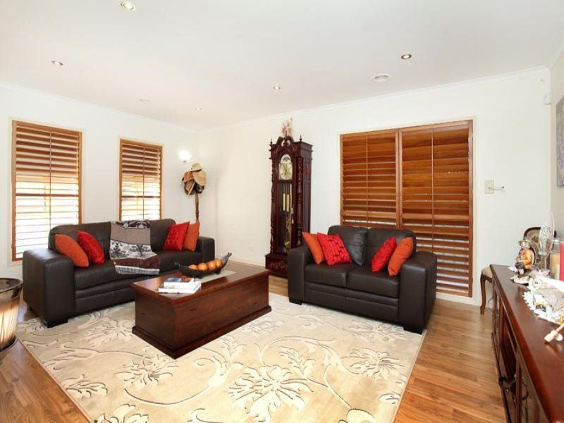31 Goulburn Circuit, Caroline Springs - Thumbnail 3