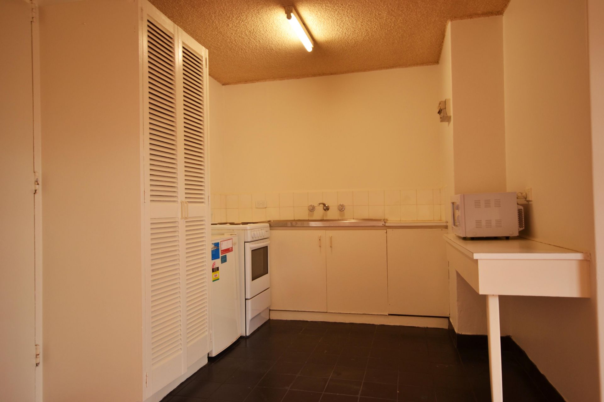 CLOSE TO ALL AMENITIES