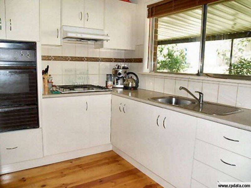 8 Michelle Street Para Hills 5096