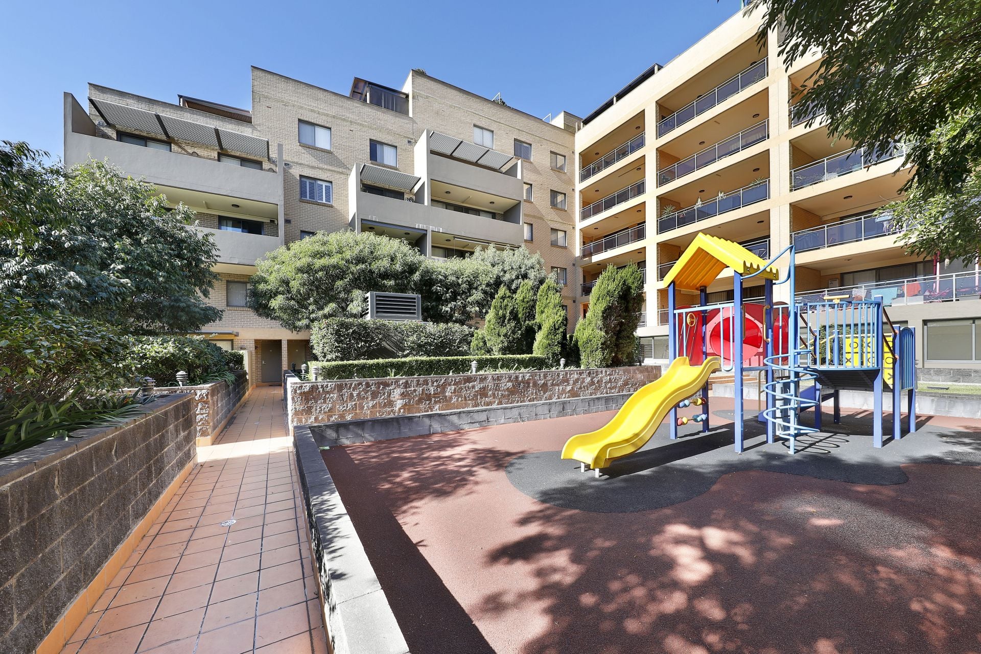 45/8-12 Wandella Road, Miranda, Miranda - Thumbnail 3