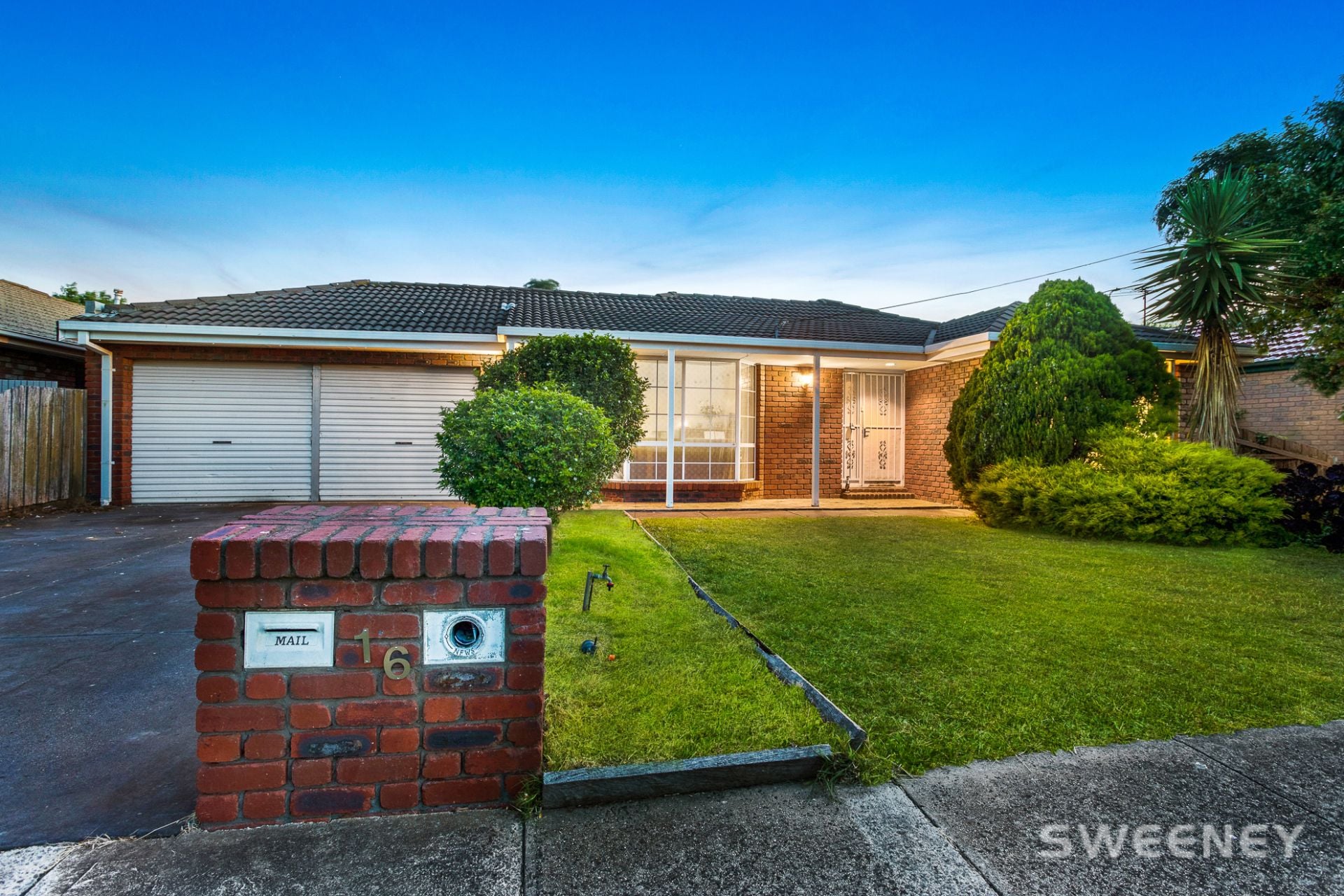 16 Trembath Court, Altona Meadows - Thumbnail 2