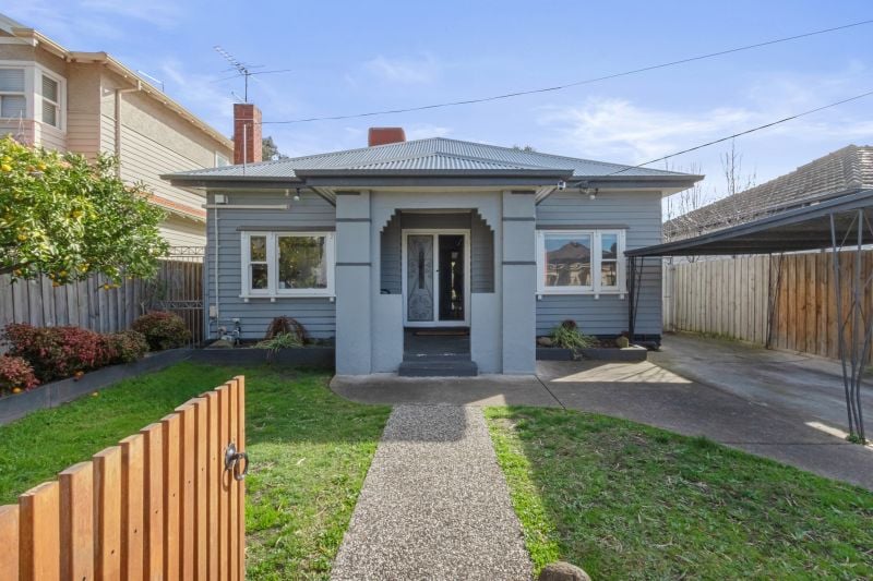 13 Oamaru Street, Northcote