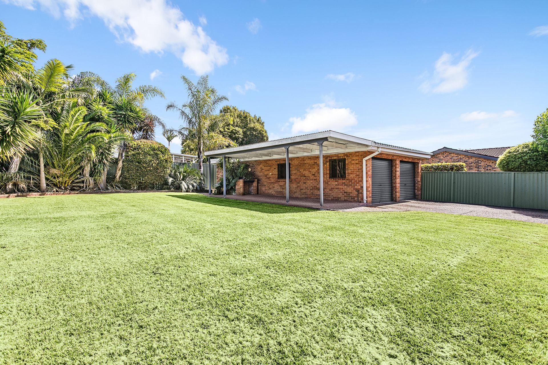 27 Nullaburra Road Caringbah NSW, Caringbah - Thumbnail 2