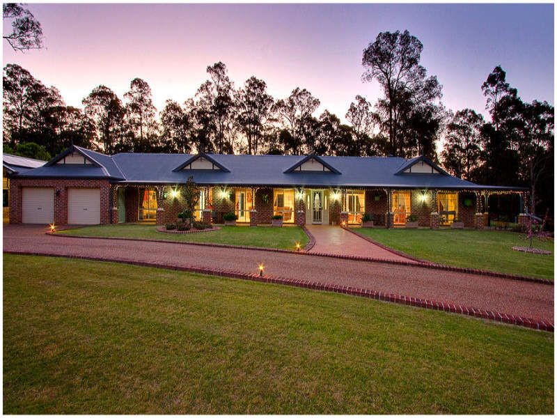 173 Sanctuary Drive, Windsor Downs - Thumbnail 2