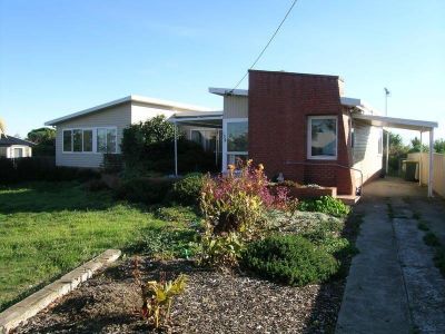 4
 
 
 
  
 
 
 1
 
 
 
  
 
 
 1
 
 
 
 
 
 
 
 128 James Street, DEVONPORT TAS 7310, Devonport - Thumbnail 2