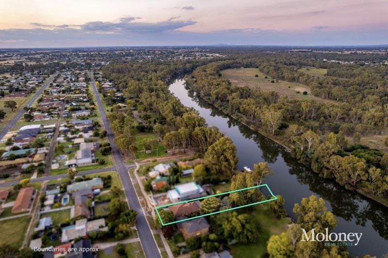 Real Estate For Sale 184 River Street Corowa , NSW