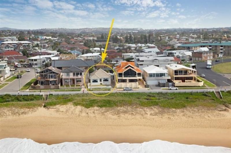 Real Estate For Lease 22 John Parade Merewether , NSW