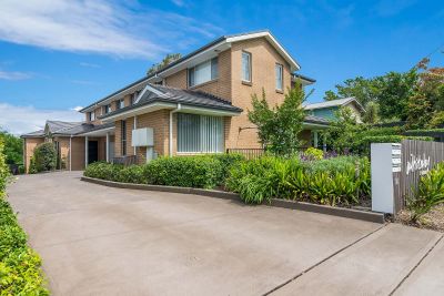 Light Filled, Modern Townhouse, In The Heart of East Gosford