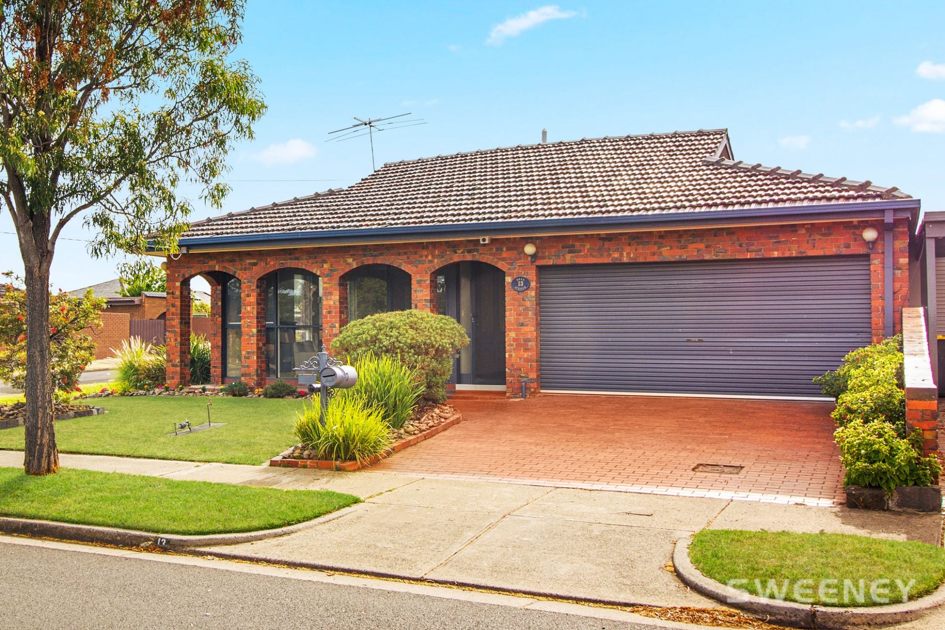 13 Bell Avenue, Altona - Thumbnail 2