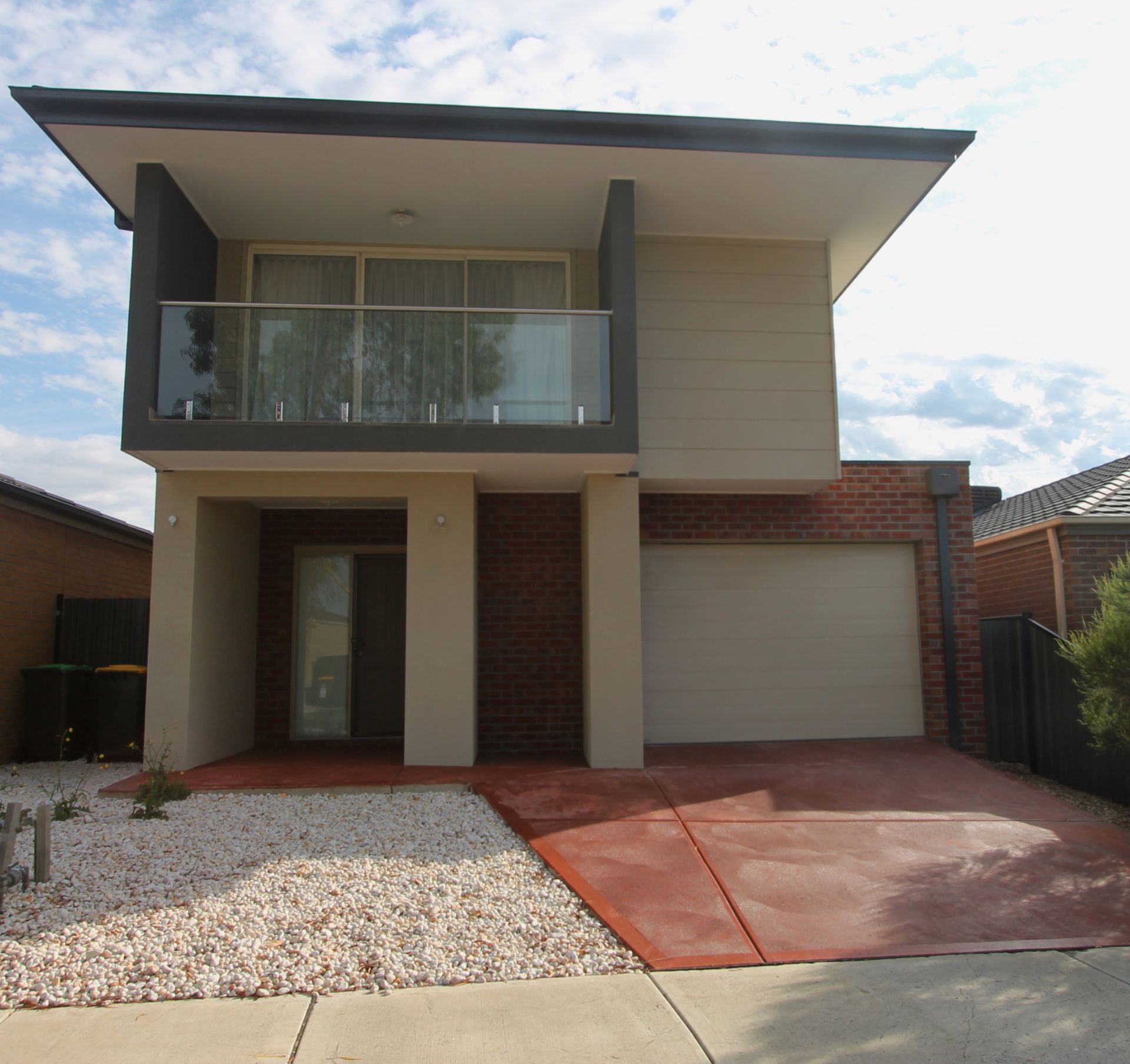 STUNNING FAMILY HOME