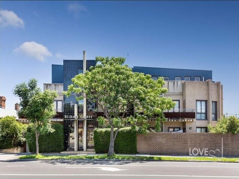 Generous two bedroom apartment!