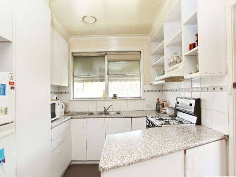 47 Cropley Crescent, Laverton - Thumbnail 3
