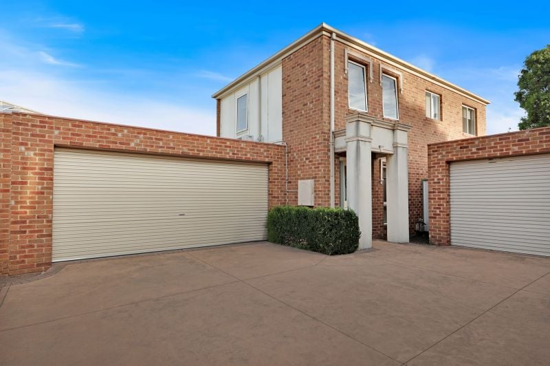 4/4 Buick Crescent, Mill Park