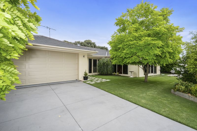 2/64 Madeley Street Ocean Grove VIC, Ocean Grove - Thumbnail 3