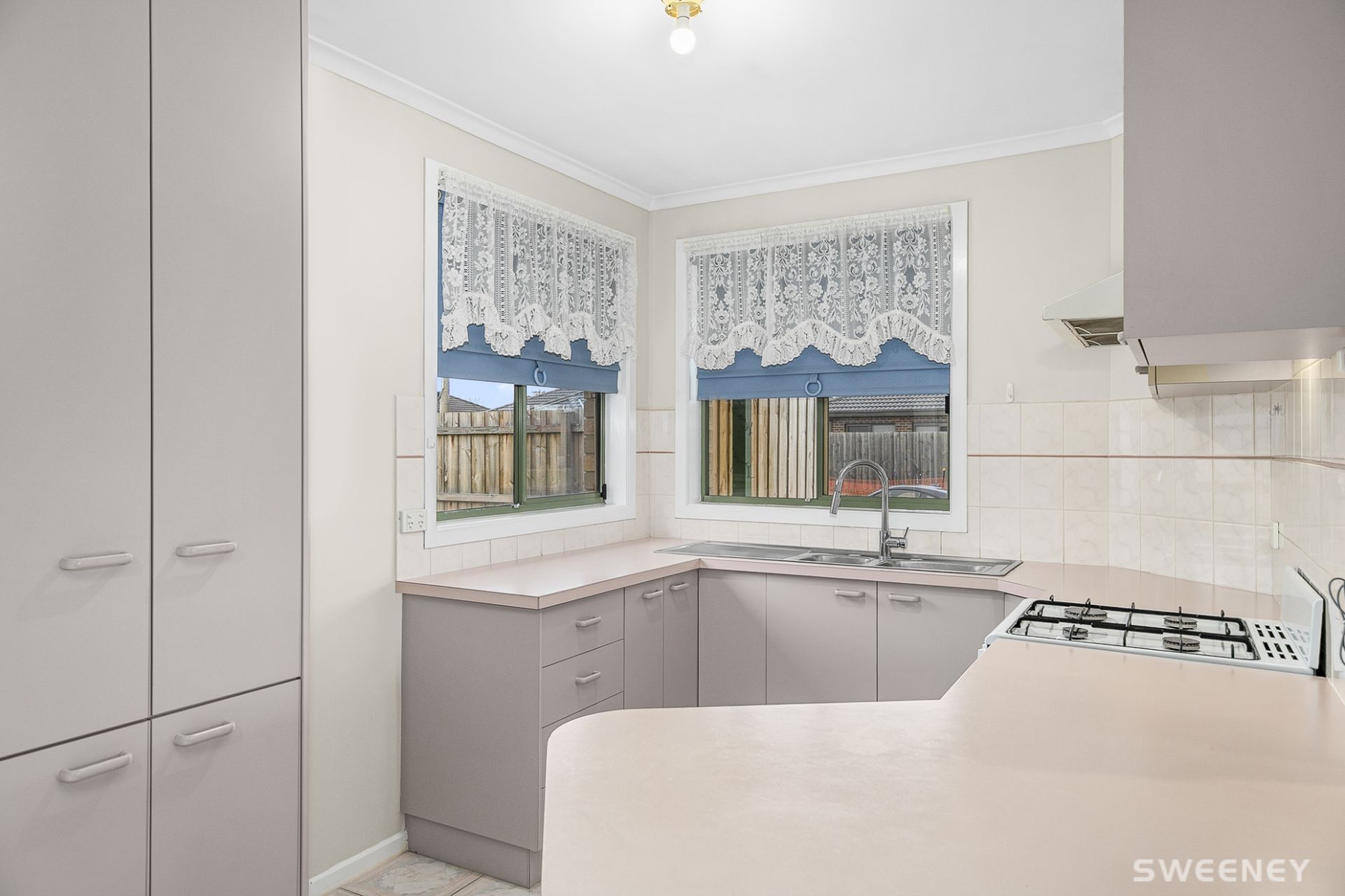 1a Warren Court, Altona Meadows - Thumbnail 7
