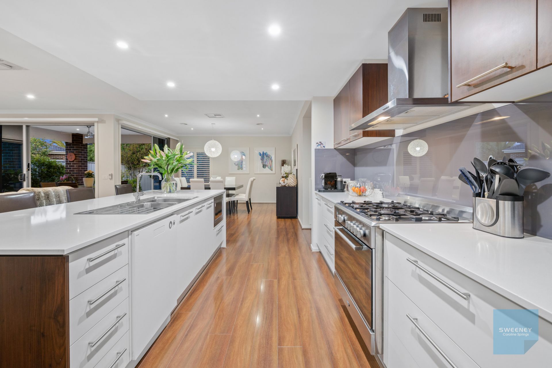 61 Lawson Way, Caroline Springs - Thumbnail 5