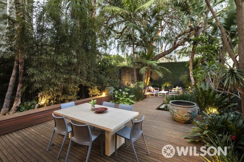 327 Beaconsfield Parade, St Kilda West