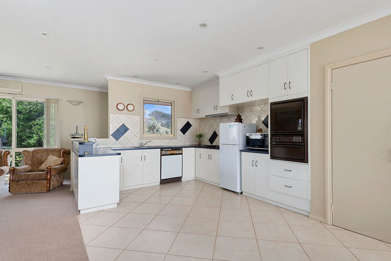 12 Mitchell Court, Apollo Bay, VIC, Marengo - Thumbnail 8