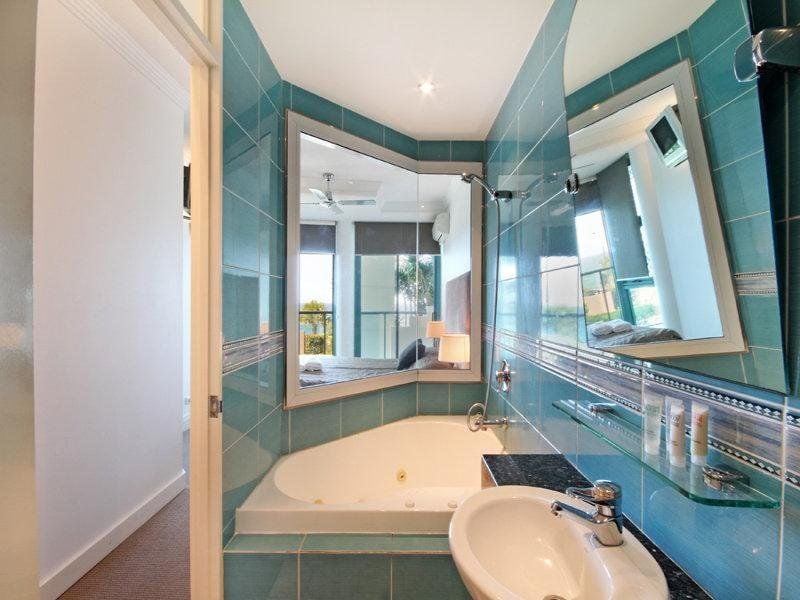 2/10-12 Marina Walk ALEXANDRA HEADLAND QLD, Alexandra Headland - Thumbnail 7