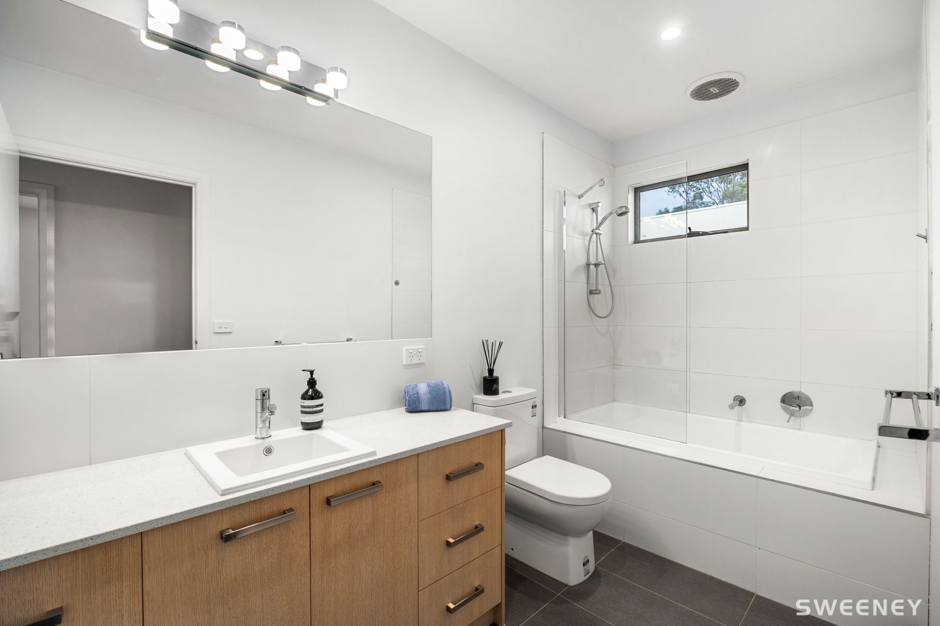 2/27 Point Cook Road, Altona Meadows - Thumbnail 6